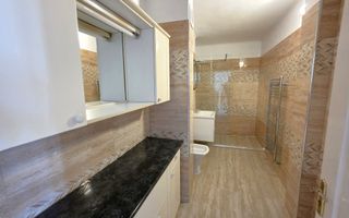 Apartament 2 camere, 60 mp utili, etaj 3, zona ultracentrala - Poză 8