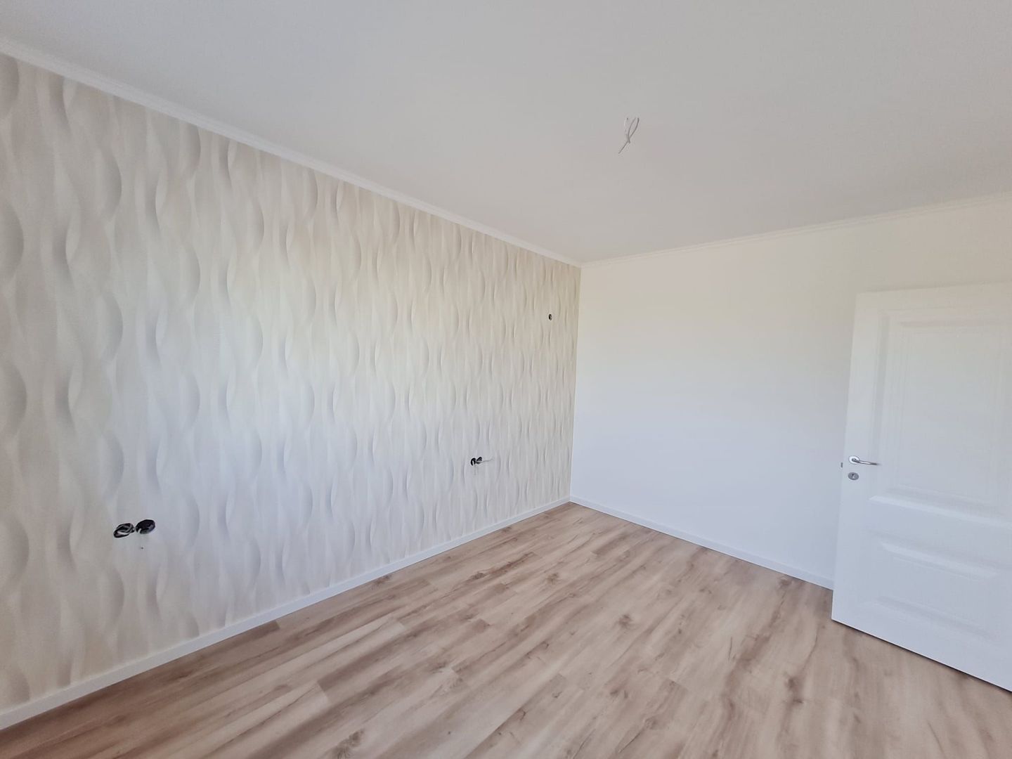 Casa individuala pe parter cu teren de 687 mp - Poză 18