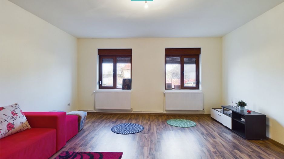 Casă cu 5 camere în Vladimirescu - Poză 25