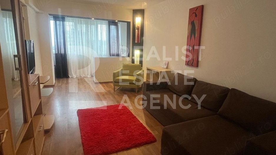 Vânzare, apartament 3 camere, zona Drumul Taberei - Poză 2