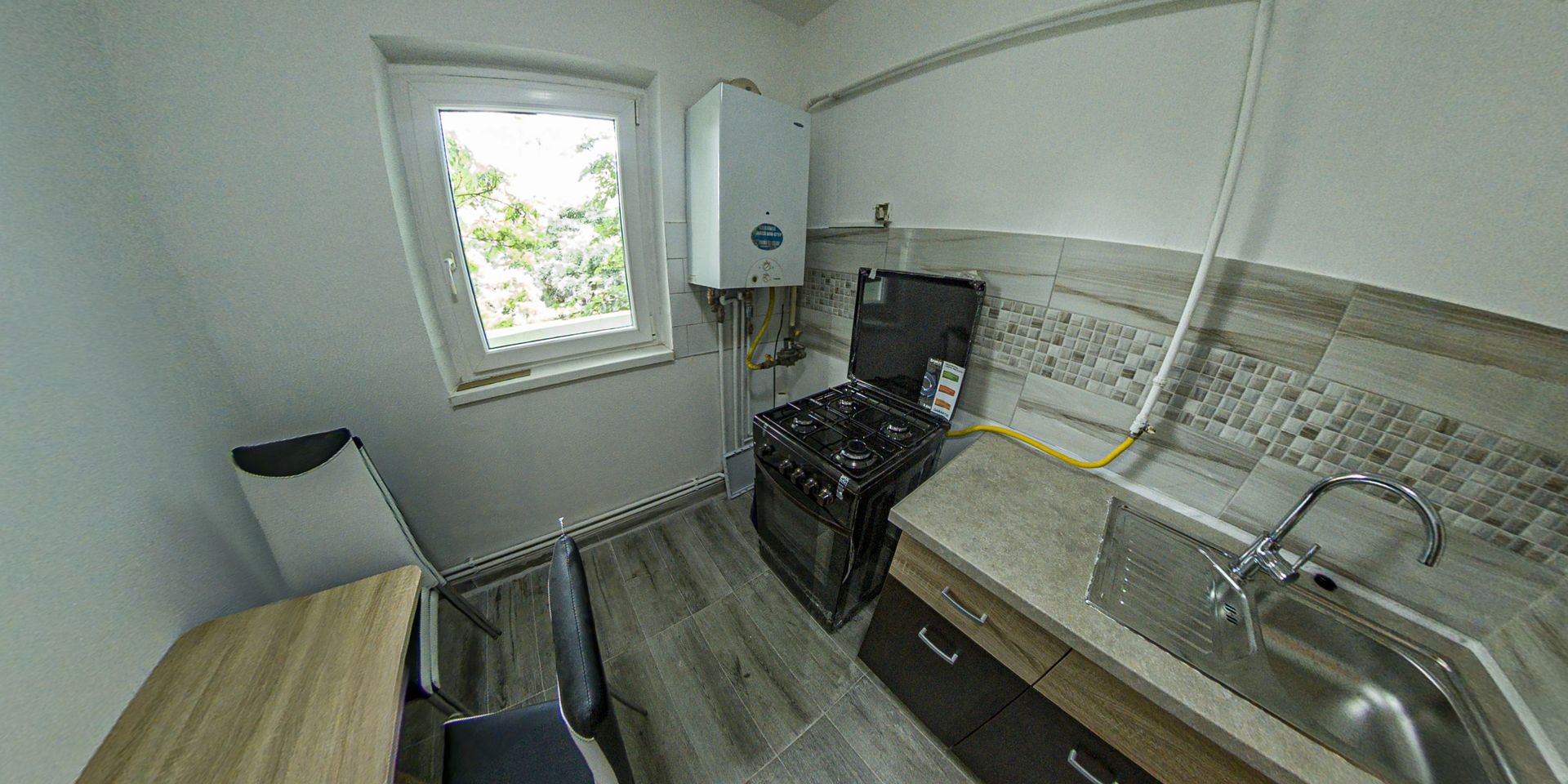 Apartament 3 camere, decomandat, Girocului, 380 euro! - Poză 2