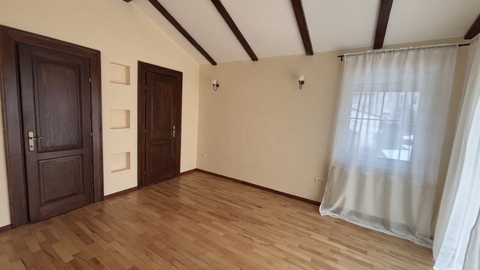 Vilă primitoare zona Modern - Poză 4