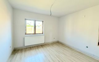 Preț redus 10.000 Eur | Casa finisata, teren 450 mp, in Pecica - Poză 9