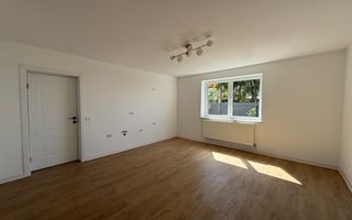 Apartament cu 2 camere in casa in Blumana, Brasov - Poză 12