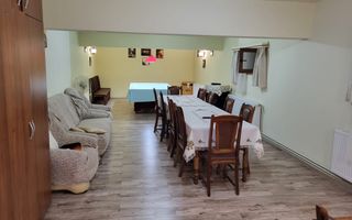 Casă de Vânzare | Piscină Interioară | Spațiu de Relaxare - Poză 17