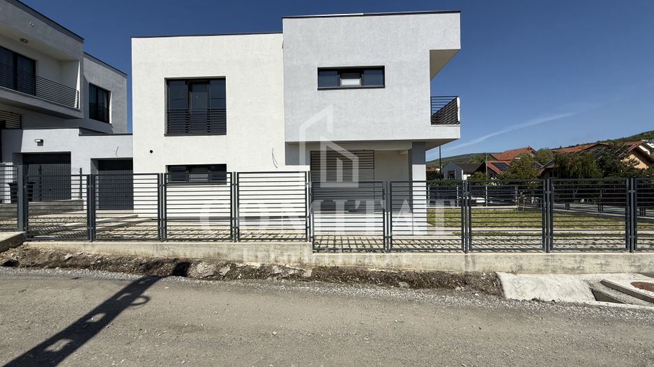 Casă individuală cu garaj zona Terra Gardens - Poză 1