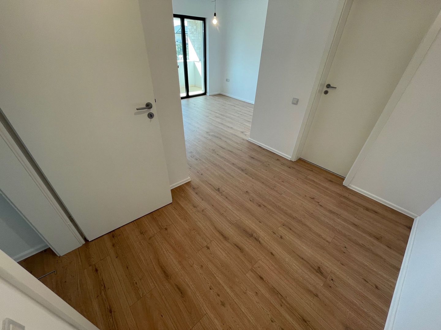 Vile Otopeni, aproape DN1, toate UTILITATILE, Mansarda - Poză 5