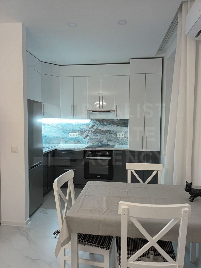 Chirie, apartament, 2 camere, str. Romană, Centru - Poză 3