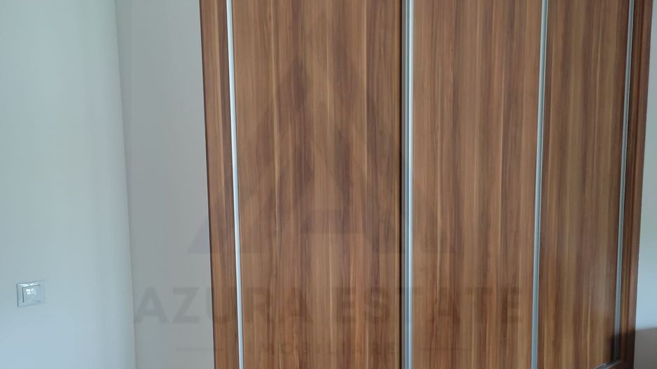 Casă individuală 5 camere cu garaj curte si gradină Șura Mare - Poză 10