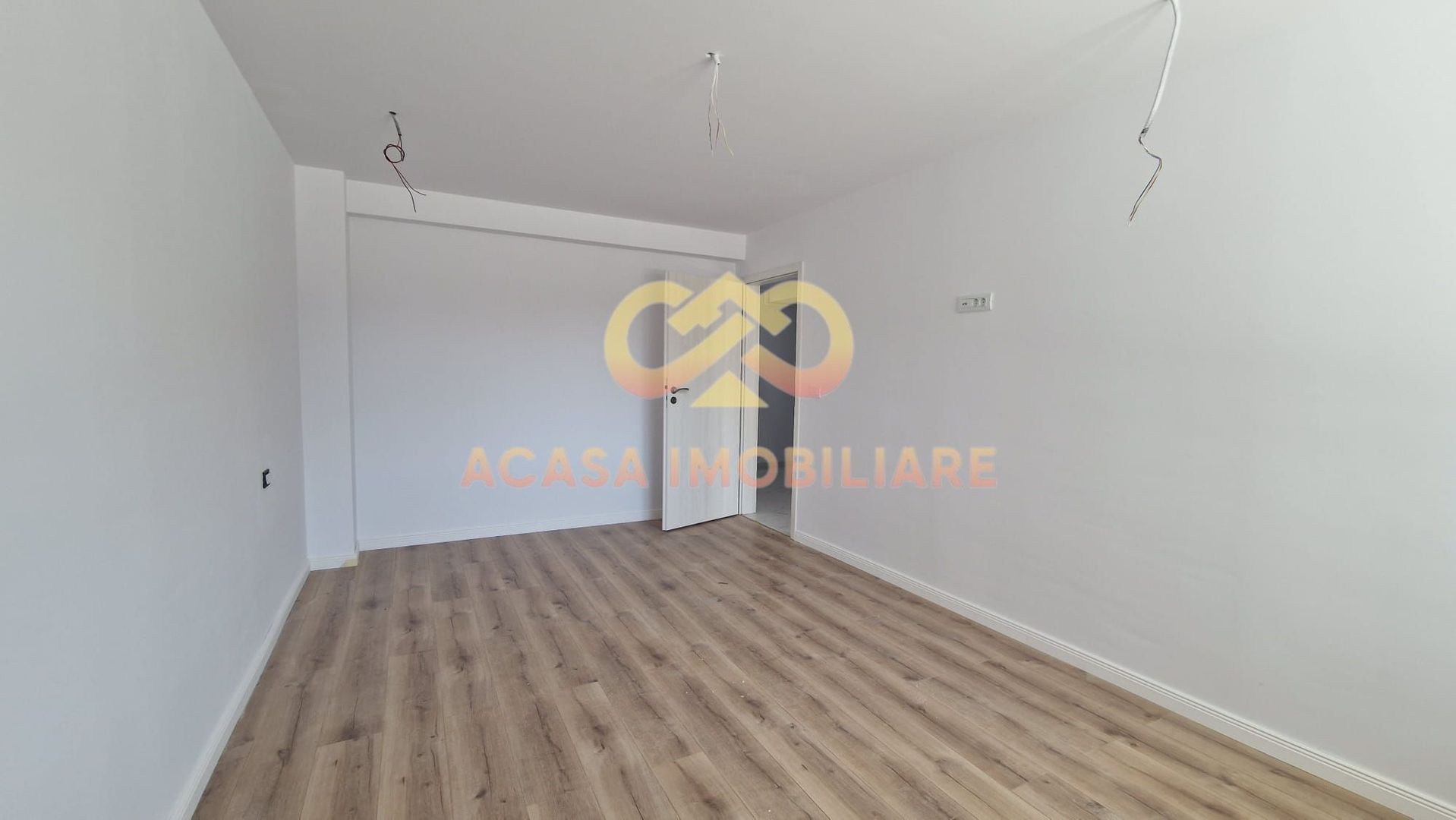 NOU INTABULAT Apartament 3 camere dec.  2 bai 80 mp - Poză 3