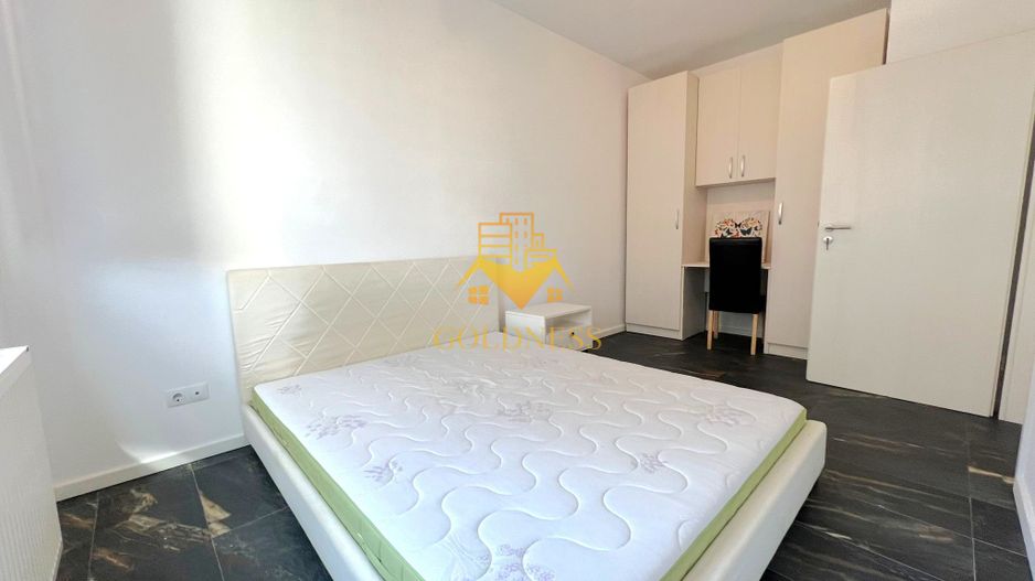 3 camere, 2 Parcari, boxa, Buna Ziua, Grand Hotel Italia, Trifoiului - Poză 5