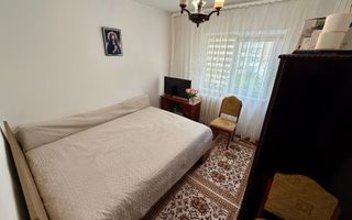 Rond Zimbru - Apartament cu 3 camere decomandat - Bloc dupa 1980 - Poză 3
