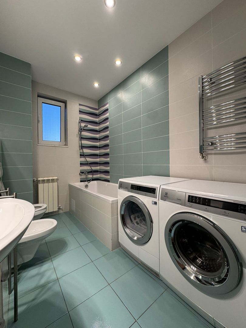 De vanzare Penthouse spectaculos Apartament 3 camere, Timpuri Noi - Poză 24