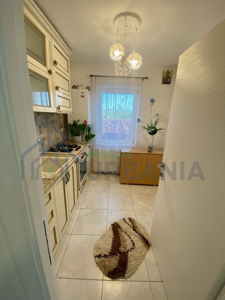 Penthouse cu 2 terase și vedere panoramică, parcare inclusă, complet mobilat – Bucium, Iași - Poză 3