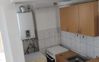 1 camera, Tudor Vladimirescu, etaj intermediar, liber! - Poză 4