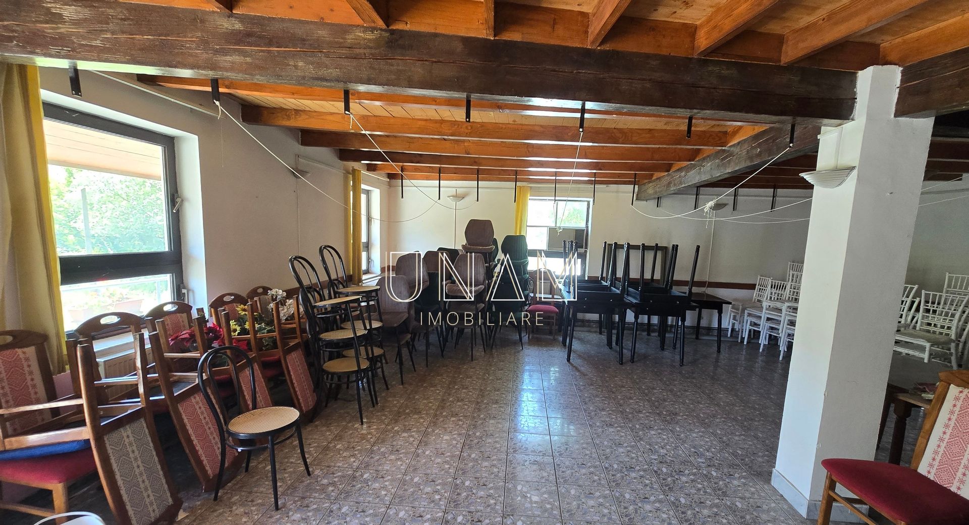 Oportunitate  unică– Restaurant + Pensiune, ideală pentru evenimente și turism - Poză 8