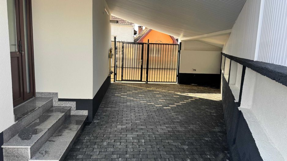 Casa complet renovata, 3 camere, 101 mp utili, pivnita, curte, Sebes - Poză 6