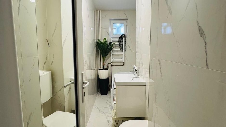 Apartament cu 3 camere, etaj 1 în zona Velența - Poză 5