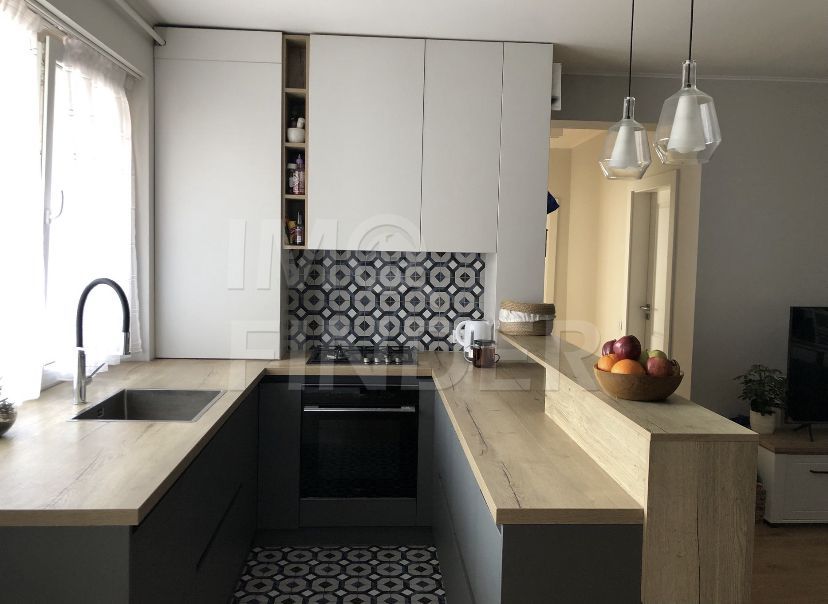 Vânzare 3 camere, 80 mp Centru, imobil nou, parcare subterana - Poză 3