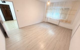 APARTAMENT CU 2 CAMERE ZONA GARII - Poză 3