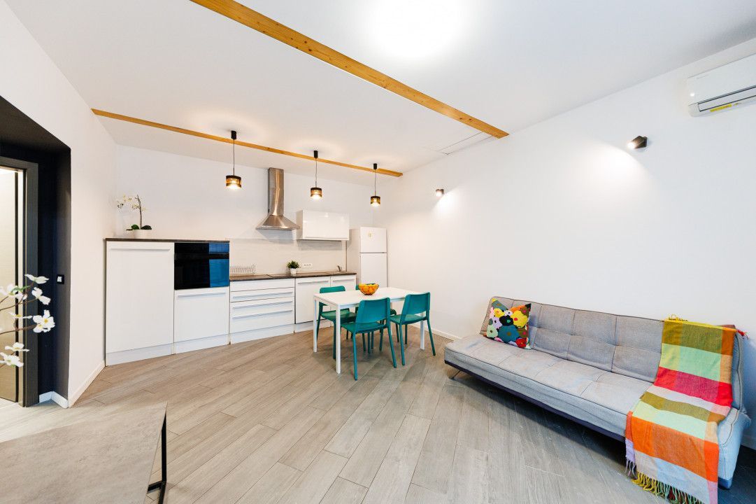 Apartament 2 camere, parter, renovat, curte proprie 50 mp- Piata Iuliu Maniu - Poză 3
