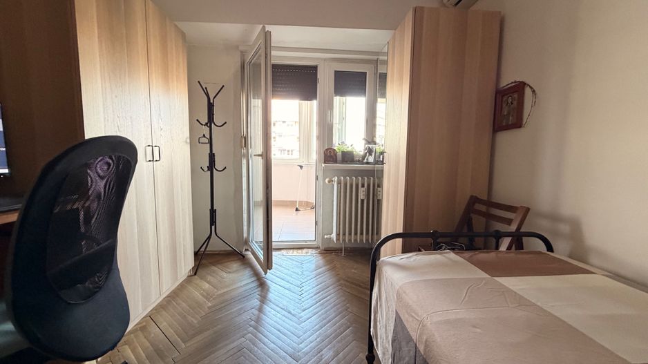 APARTAMENT 4 CAMERE | MIHALACHE | BLOC 84' - Poză 11