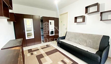 Apartament 2 camere de vânzare in zona Rogerius, Oradea