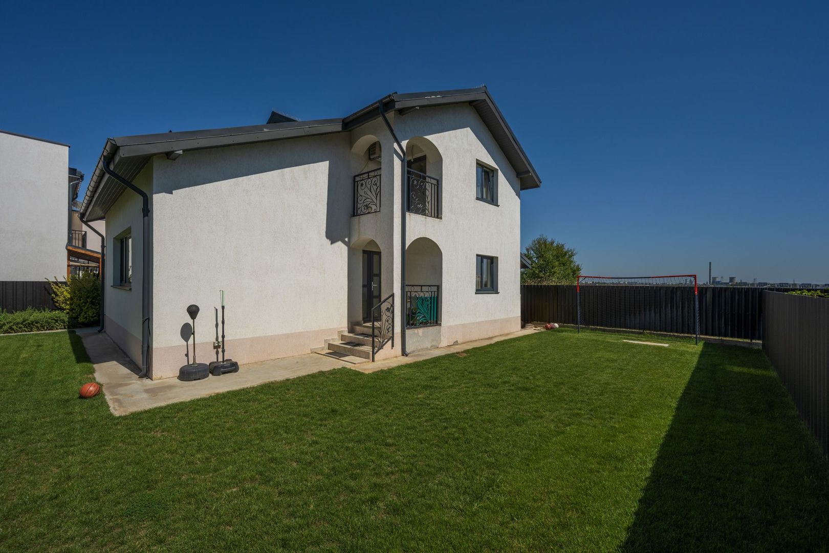 Casa cu Mesteceni!  Complex Lalelelor Domnești - Poză 9