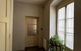 Centru Istoric, Piata Sfatului, 2 camere, 62mp, 158000Euro - Poză 2