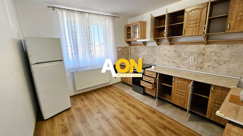 Penthouse 4 camere, mobilat, 100 mp utili + terasa 88 mp, ultracentral - Poză 4