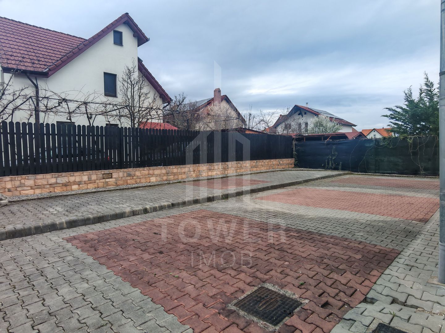 Casă individuală de închiriat în Șelimbăr – zona Pctor Brana - Poză 3