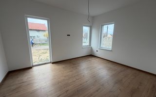 Finisat la cheie. Bucatarie inchisa. Acces asfaltat - Poză 5