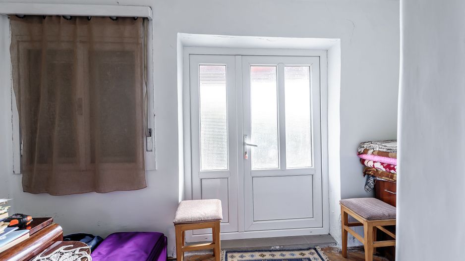 REZERVAT Casa cu teren generos in Zimandcuz Comision 0% - Poză 5