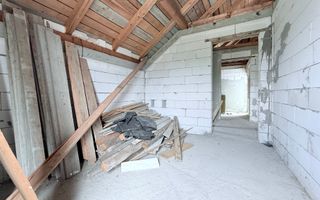 Casa individuala 5 camere, 2 bai, 120 mp, teren 300 mp, Sannicoara - Poză 9