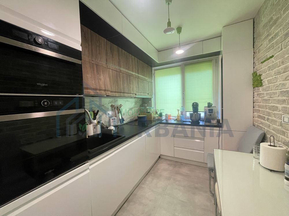 Apartament 2 camere, Alexandru cel Bun, etaj intermediar, mobilat, renovat - Poză 1