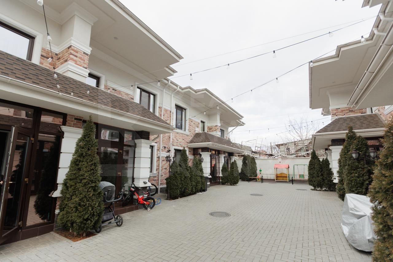 Chirie, casă, 4 camere, strada Melestiu, Centru - Poză 23