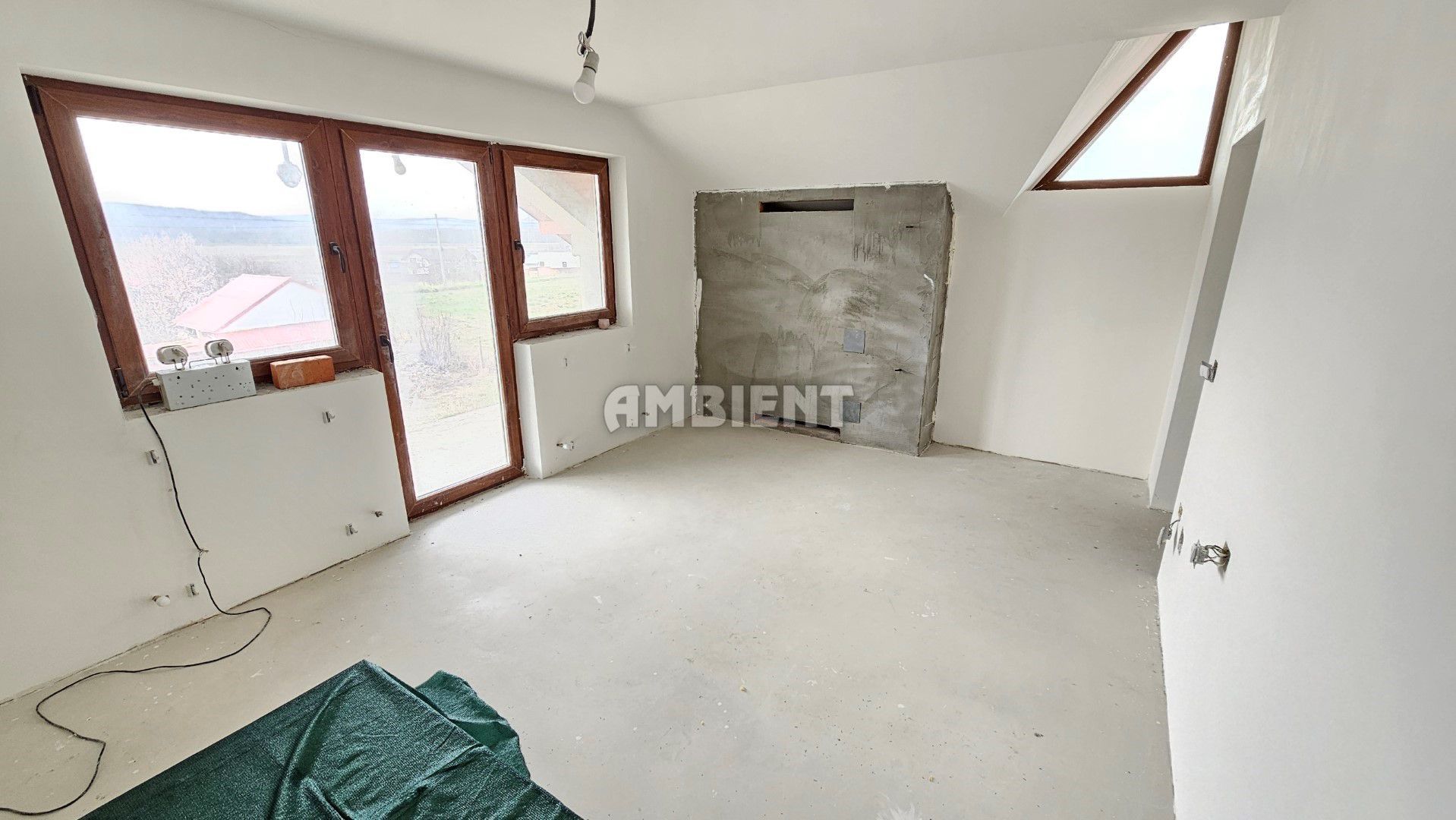 VILĂ P+M, cu teren 800 mp,  zona Ciușmeaua Moldovencei; - Poză 7