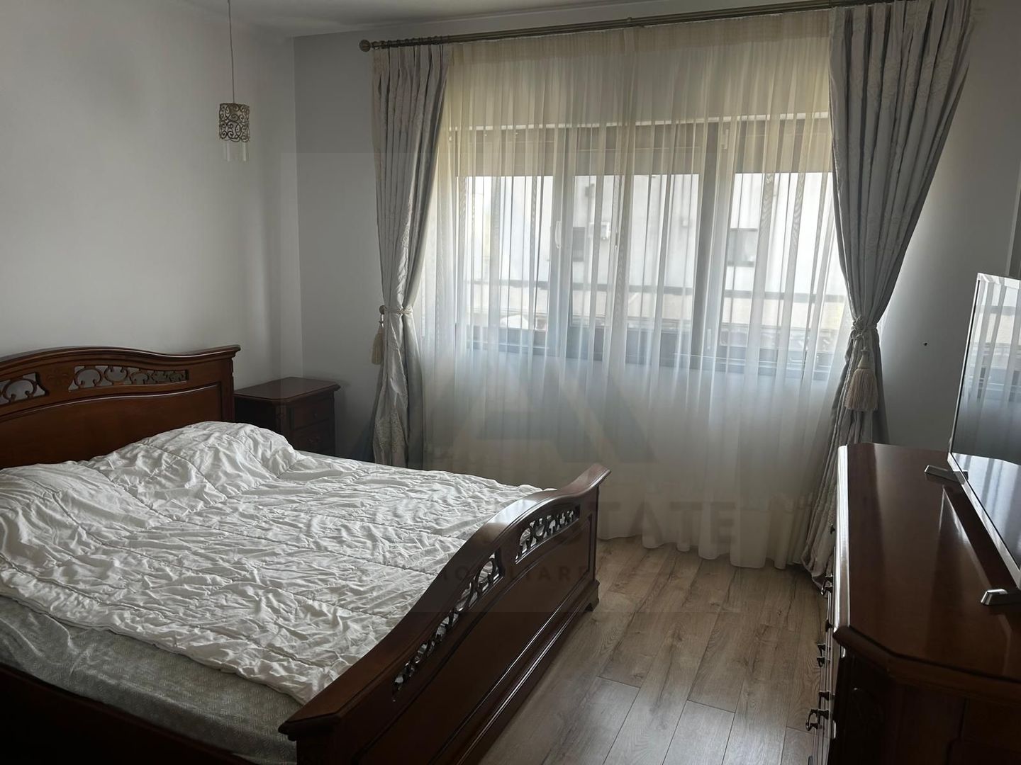 Casa individuala premium P+1+Pod teren 265 mp si carport in Selimbar - Poză 2