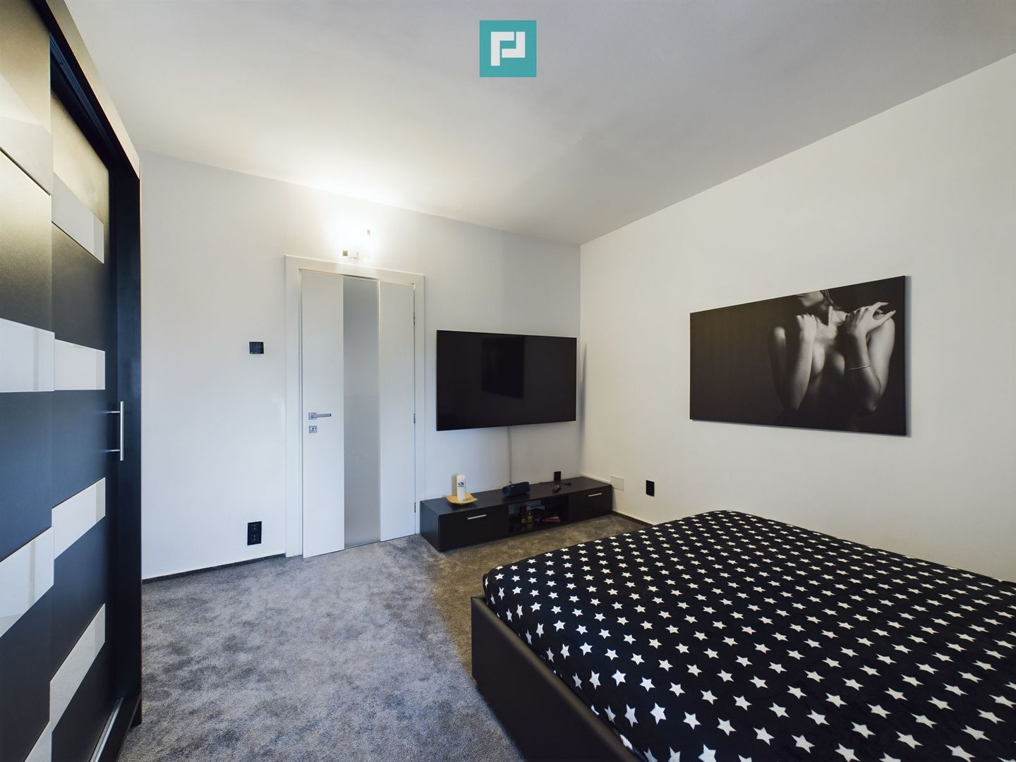 Casă  în zona Crișan - Poză 9