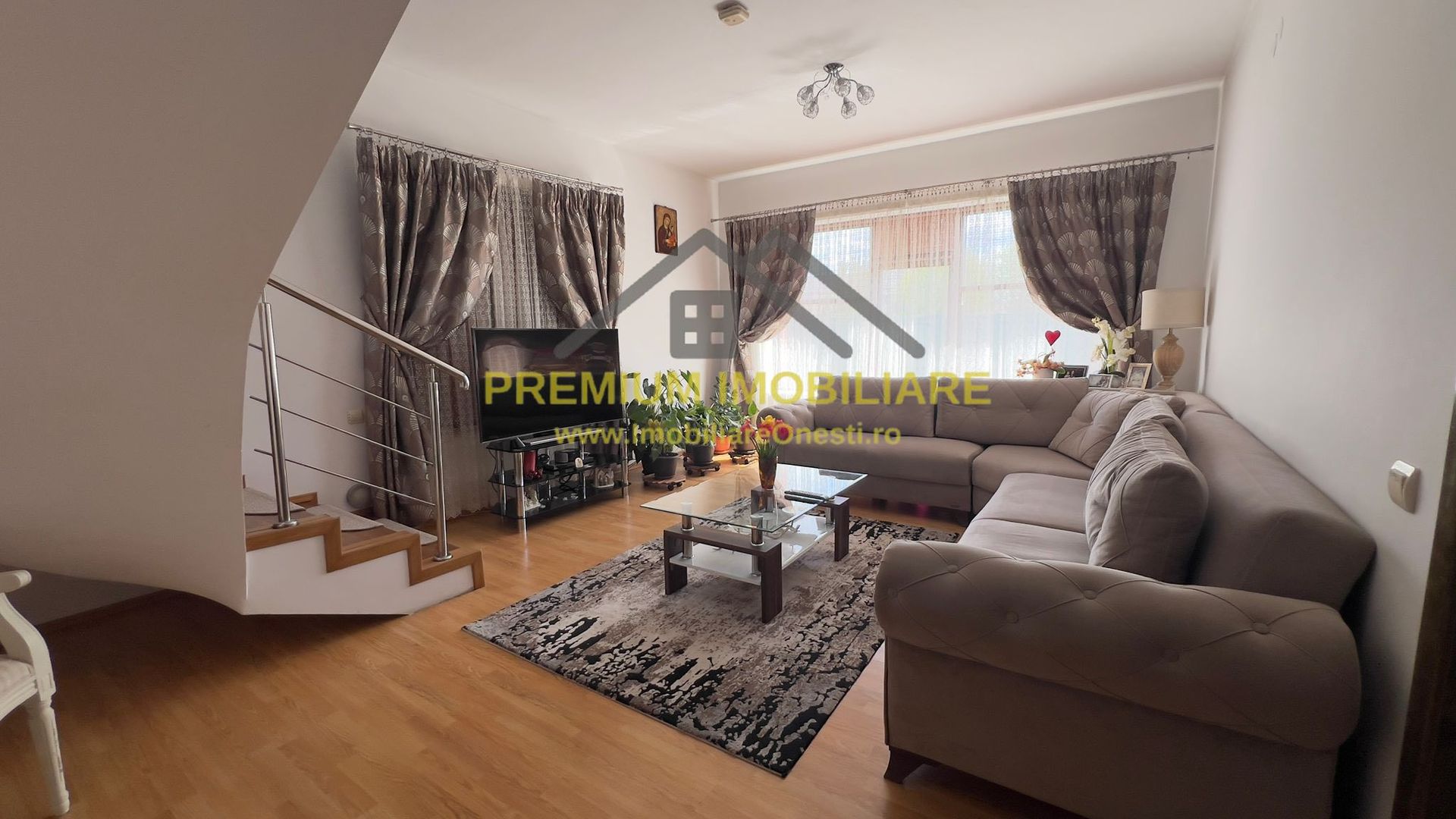Casa de vanzare - la cheie - Teren 2673 mp - Poză 3