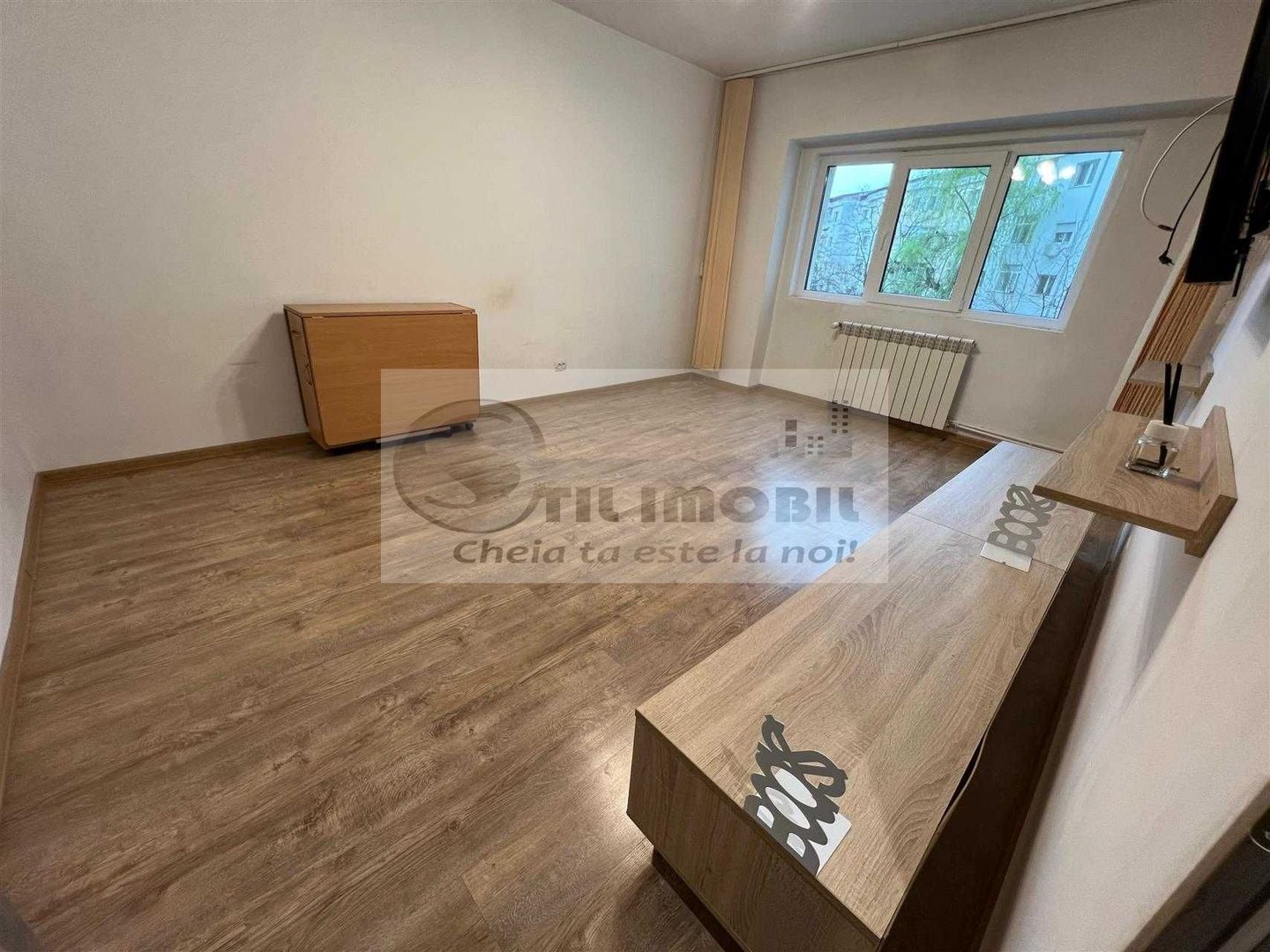 Apartament 3 camere Decomandat - Dacia 123000 euro - Poză 1