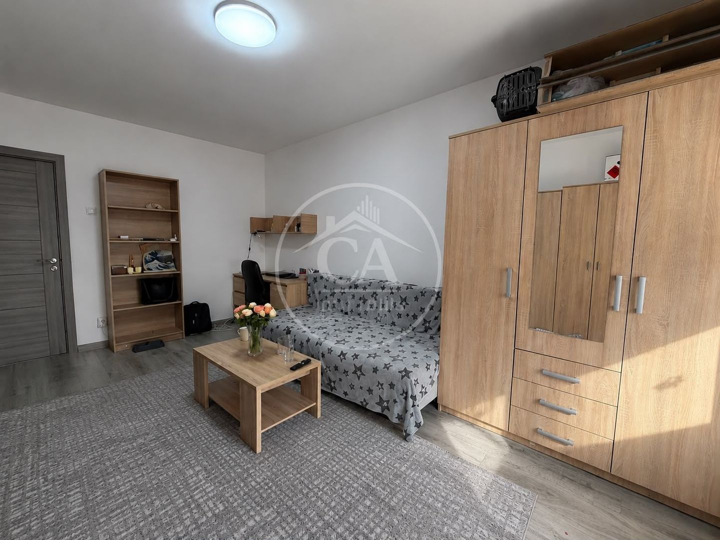 Apartament de închiriat cu 2 camere în zona Ultracentral, Oradea - Poză 2