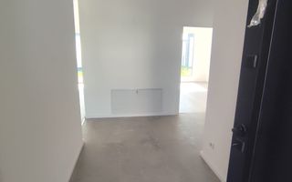 casa in comunitate - Poză 12