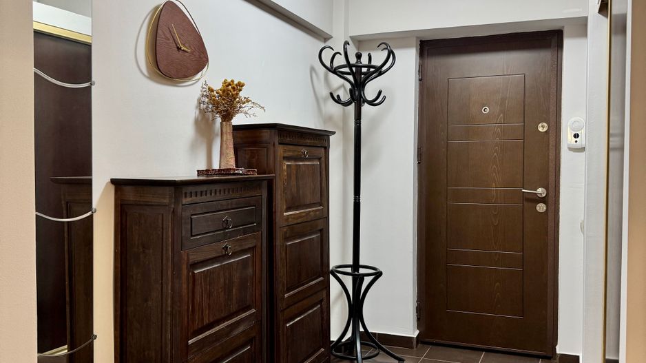 APARTAMENT SPATIOS SI LUMINOS - Poză 21