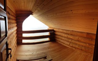 CASĂ INDIVIDUALĂ structură din lemn, zona Ciușmeaua Moldovencei; - Poză 8