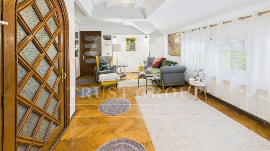 Apartament în vila / 4 camere / Stirbei Vodă - Poză 4