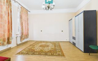 CONAC IMPRESIONANT ÎN GHIOROC - Poză 12