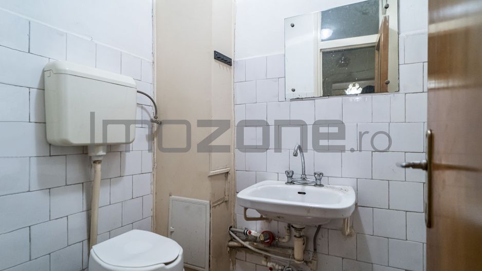 Drumul Taberei 3 camere, 4/10, bloc stradal, c-tie 1980, bucatarie mare, 2 bai - Poză 13