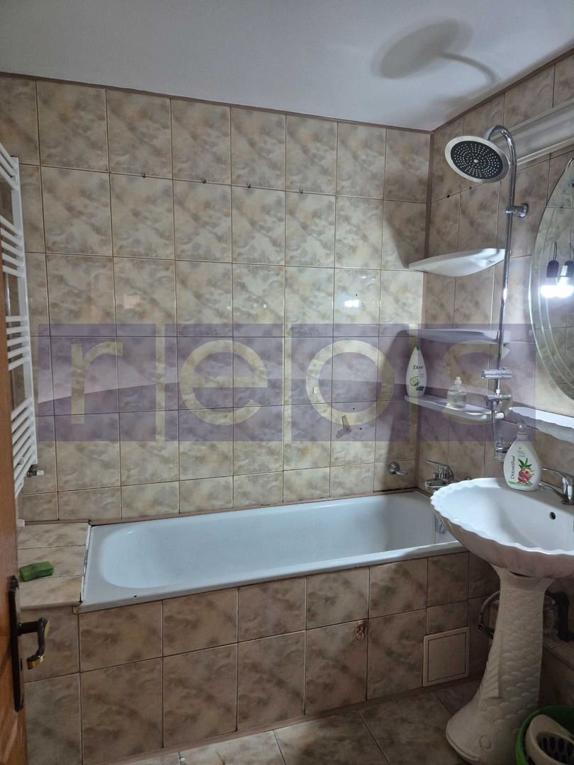 DE VANZARE APARTAMENT  4 CAMERE SPATIOASE  LUJERULUI  - METROU - Poză 6