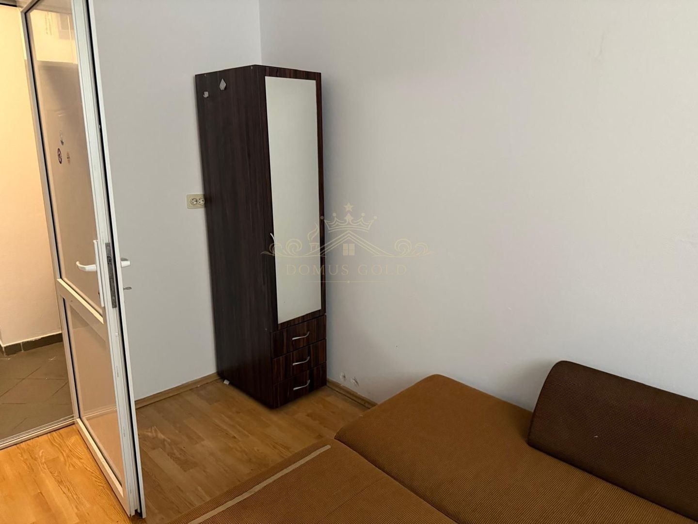 Apartament de vinare 1 camera str.Dunarii. - Poză 12